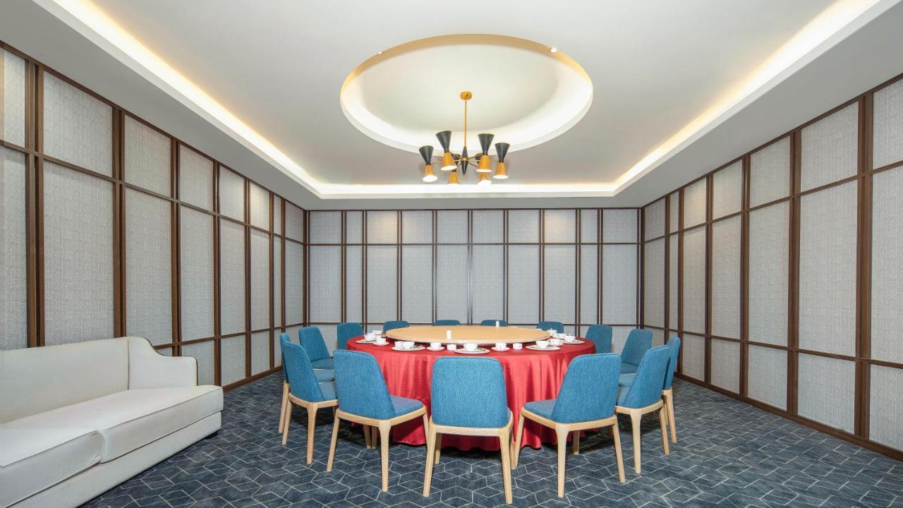 Holiday Inn Express Chengdu Tianfu Airport Zone By Ihg Jianyang  Exterior photo